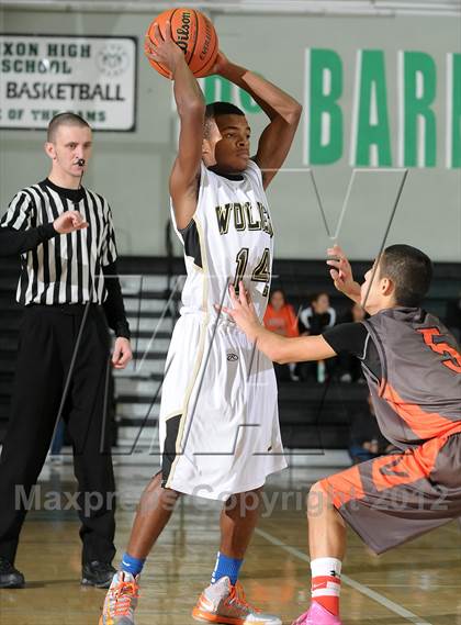 Thumbnail 3 in Vacaville vs. American Canyon (Ram Jam Winter Classic) photogallery.