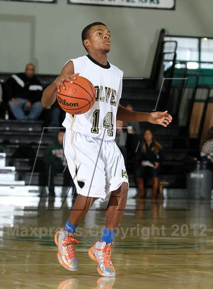 Thumbnail 1 in Vacaville vs. American Canyon (Ram Jam Winter Classic) photogallery.