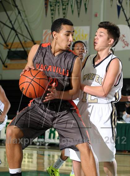 Thumbnail 1 in Vacaville vs. American Canyon (Ram Jam Winter Classic) photogallery.
