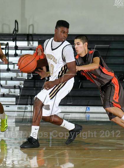 Thumbnail 2 in Vacaville vs. American Canyon (Ram Jam Winter Classic) photogallery.