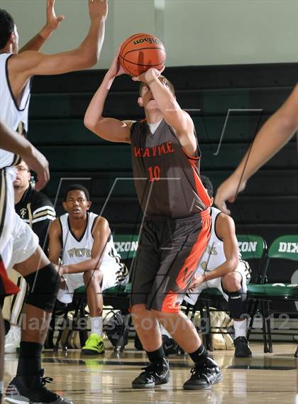 Thumbnail 1 in Vacaville vs. American Canyon (Ram Jam Winter Classic) photogallery.
