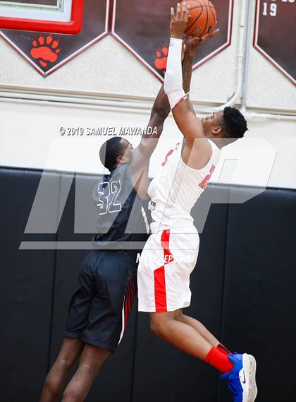 Thumbnail 1 in Crossroads vs. George Washington Prep (Wolverine invitational) photogallery.