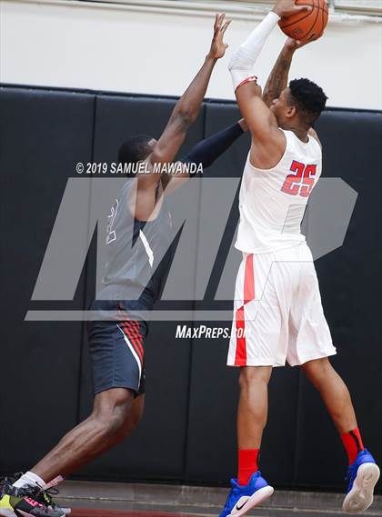 Thumbnail 2 in Crossroads vs. George Washington Prep (Wolverine invitational) photogallery.