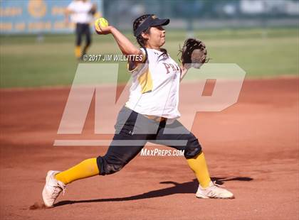 Thumbnail 3 in Highland @ Mountain Pointe photogallery.