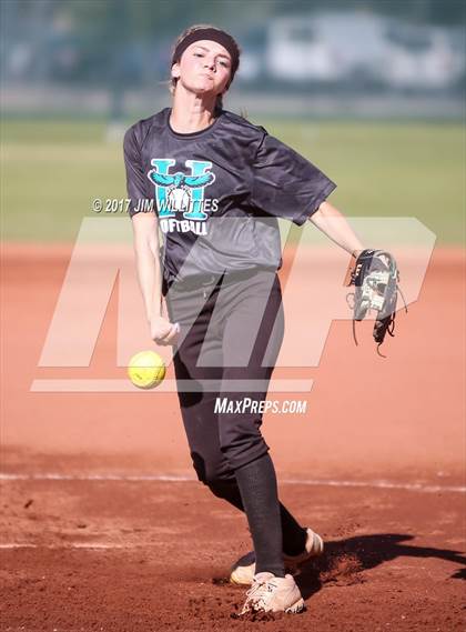 Thumbnail 3 in Highland @ Mountain Pointe photogallery.
