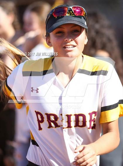Thumbnail 2 in Highland @ Mountain Pointe photogallery.