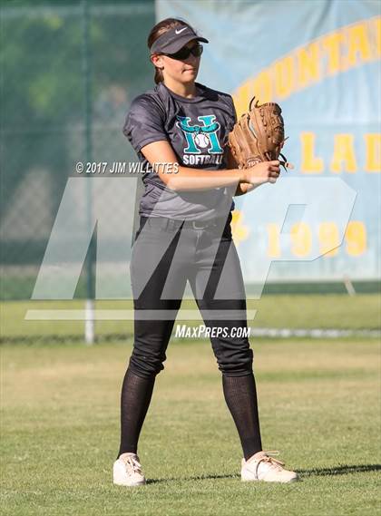 Thumbnail 2 in Highland @ Mountain Pointe photogallery.