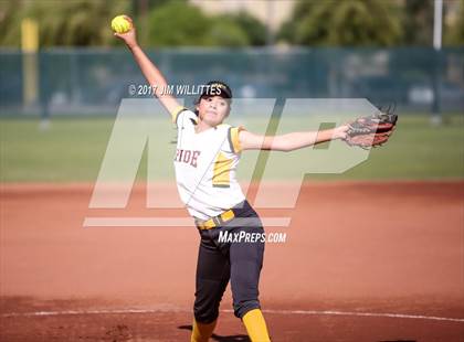 Thumbnail 1 in Highland @ Mountain Pointe photogallery.