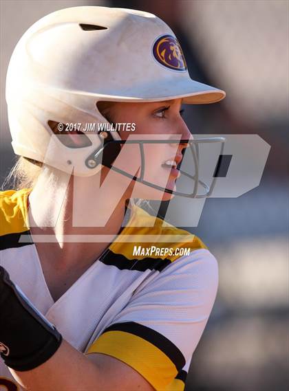 Thumbnail 3 in Highland @ Mountain Pointe photogallery.