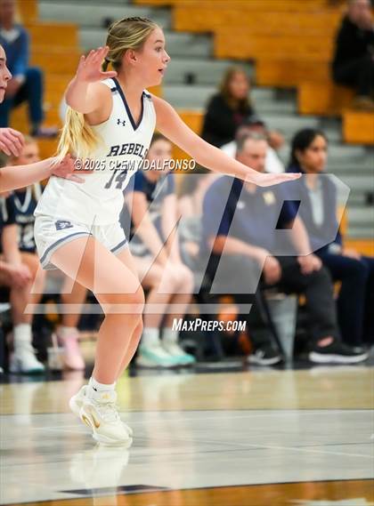 Thumbnail 1 in JV: Mullen @ Columbine photogallery.