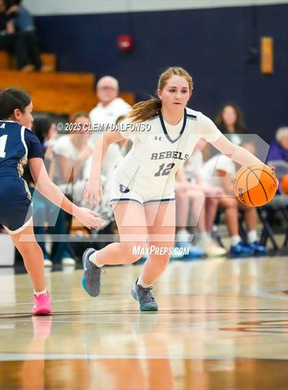 Thumbnail 2 in JV: Mullen @ Columbine photogallery.