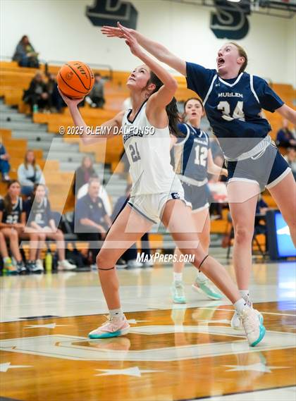 Thumbnail 1 in JV: Mullen @ Columbine photogallery.