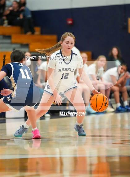 Thumbnail 1 in JV: Mullen @ Columbine photogallery.