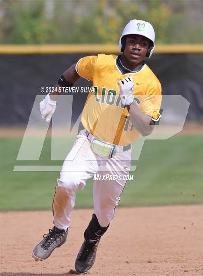Thumbnail 3 in Narbonne vs. West Linn (74th Annual San Diego Lions Tournament) photogallery.