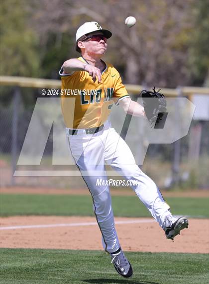 Thumbnail 1 in Narbonne vs. West Linn (74th Annual San Diego Lions Tournament) photogallery.