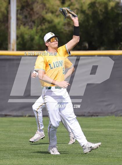Thumbnail 3 in Narbonne vs. West Linn (74th Annual San Diego Lions Tournament) photogallery.