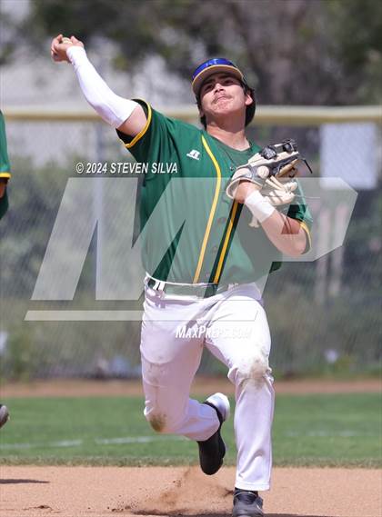Thumbnail 3 in Narbonne vs. West Linn (74th Annual San Diego Lions Tournament) photogallery.