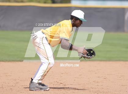 Thumbnail 1 in Narbonne vs. West Linn (74th Annual San Diego Lions Tournament) photogallery.