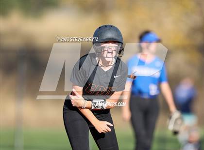 Thumbnail 1 in Erie vs. Grandview (CHSAA 5A Second Round) photogallery.