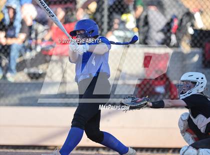 Thumbnail 2 in Erie vs. Grandview (CHSAA 5A Second Round) photogallery.