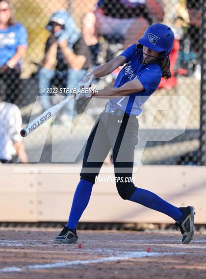 Thumbnail 2 in Erie vs. Grandview (CHSAA 5A Second Round) photogallery.