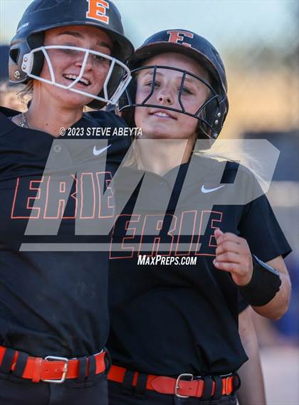 Thumbnail 3 in Erie vs. Grandview (CHSAA 5A Second Round) photogallery.