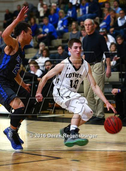 Thumbnail 1 in Highlands Ranch vs Monarch (CHSAA 5A 1st Round Playoff) photogallery.