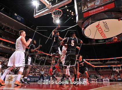 Thumbnail 3 in Canyon vs. Lawndale (CIF SS D2AA Final) photogallery.