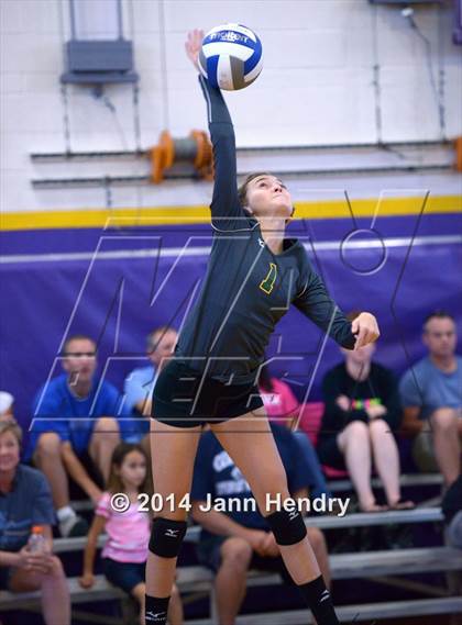Thumbnail 3 in Bishop Manogue vs. Centennial (Durango Fall Classic) photogallery.