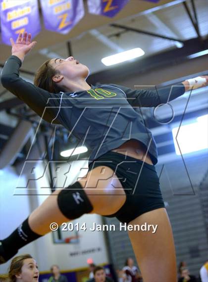 Thumbnail 3 in Bishop Manogue vs. Centennial (Durango Fall Classic) photogallery.