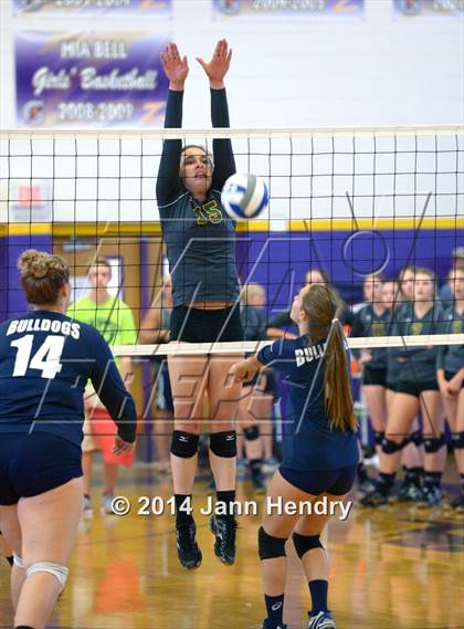 Thumbnail 3 in Bishop Manogue vs. Centennial (Durango Fall Classic) photogallery.