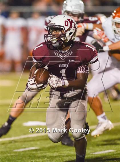 Thumbnail 3 in Refugio @ Cameron Yoe photogallery.