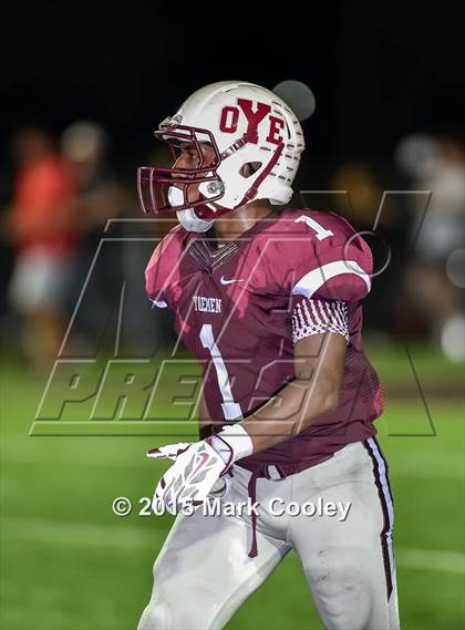 Thumbnail 3 in Refugio @ Cameron Yoe photogallery.