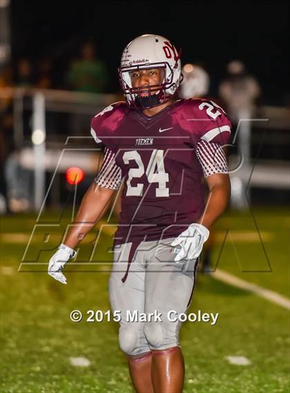 Thumbnail 3 in Refugio @ Cameron Yoe photogallery.