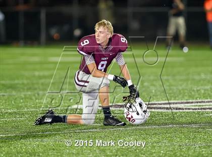 Thumbnail 3 in Refugio @ Cameron Yoe photogallery.