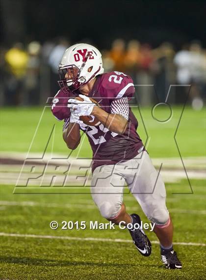 Thumbnail 1 in Refugio @ Cameron Yoe photogallery.