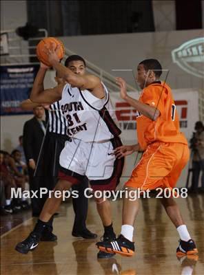 Thumbnail 3 in South Kent vs Hargave Military Academy (Spalding Hoophall Classic) photogallery.