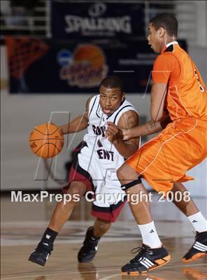 Thumbnail 1 in South Kent vs Hargave Military Academy (Spalding Hoophall Classic) photogallery.