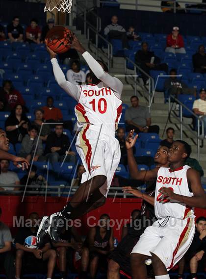 Thumbnail 1 in South Grand Prairie vs. Hillcrest (Thanksgiving Hoopfest) photogallery.