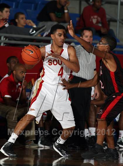 Thumbnail 1 in South Grand Prairie vs. Hillcrest (Thanksgiving Hoopfest) photogallery.