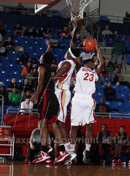 Thumbnail 1 in South Grand Prairie vs. Hillcrest (Thanksgiving Hoopfest) photogallery.