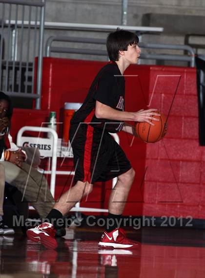 Thumbnail 3 in South Grand Prairie vs. Hillcrest (Thanksgiving Hoopfest) photogallery.