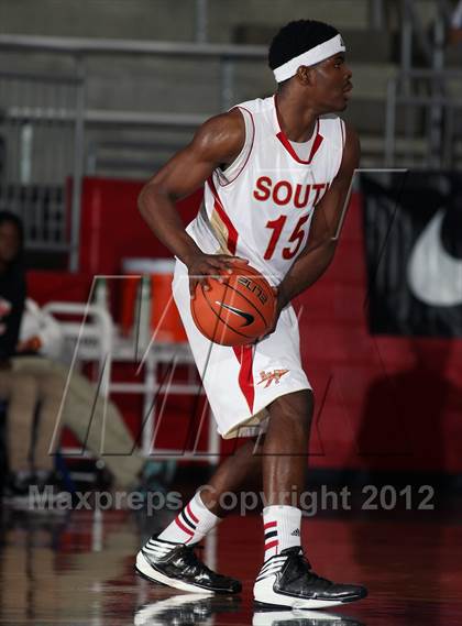 Thumbnail 2 in South Grand Prairie vs. Hillcrest (Thanksgiving Hoopfest) photogallery.