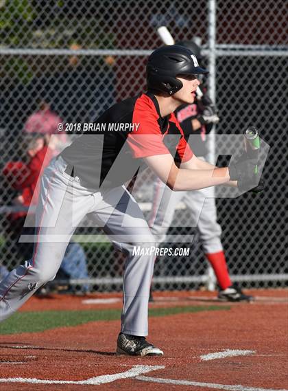 Thumbnail 3 in Jesuit vs. McMinnville photogallery.