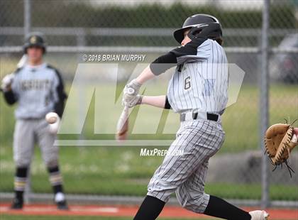 Thumbnail 2 in Jesuit vs. McMinnville photogallery.