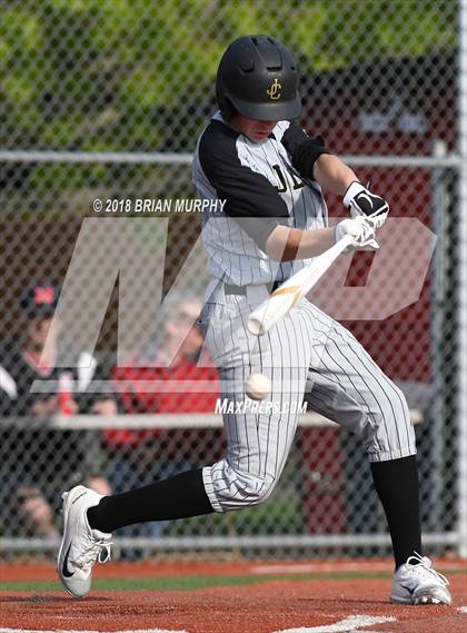 Thumbnail 2 in Jesuit vs. McMinnville photogallery.