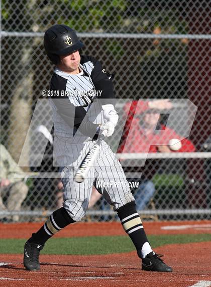 Thumbnail 2 in Jesuit vs. McMinnville photogallery.