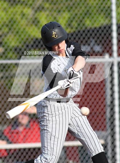 Thumbnail 3 in Jesuit vs. McMinnville photogallery.