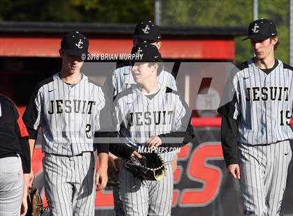 Thumbnail 3 in Jesuit vs. McMinnville photogallery.