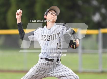 Thumbnail 2 in Jesuit vs. McMinnville photogallery.
